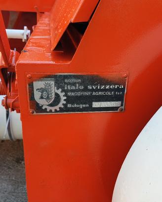 Pressa raccoglitrice