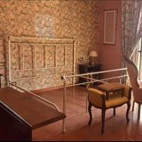 Struttura letto matrimoniale in ferro battuto