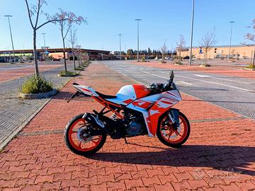   Ktm 125 RC