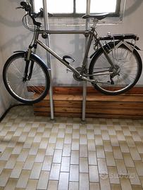 Bicicletta “muscolare” telaio titanio