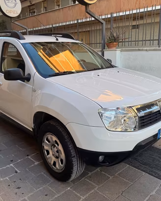 DACIA Duster 1.6 110CV 4x2 Laureate