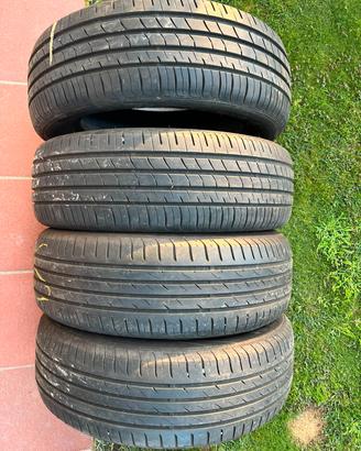 4 gomme 215 60 17 96 H Nexen a 90 %