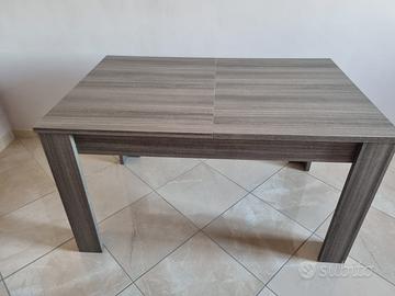 Tavolo 140x90 cm come nuovo