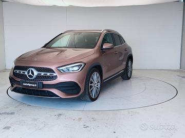 MERCEDES-BENZ GLA-H247 2020 - GLA 200 d Premium au