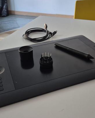 Wacom intuos pth 651 medium