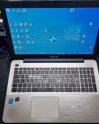 Notebook Asus i7 