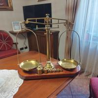 bilancia in ottone 