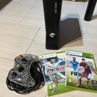 Xbox 360 difettosa con due giochi