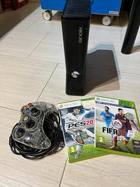Xbox 360 difettosa con due giochi