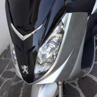 Peugiout Satelis 125 Compressor City