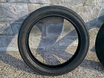 Gomme moto 50