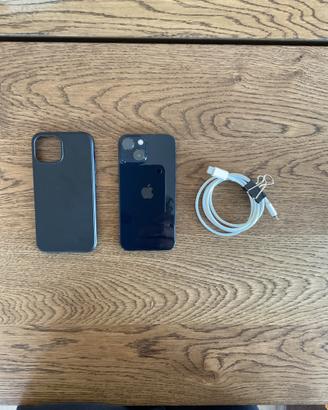 iPhone 13 MINI