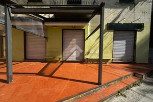 NEGOZIO A FAVALE DI MALVARO