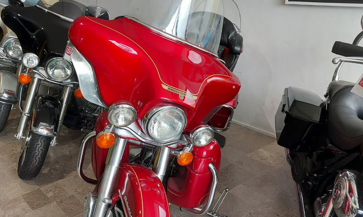 Posto moto in box privato