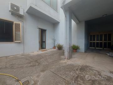 Dolianova - casa singola con giardino in nuda prop