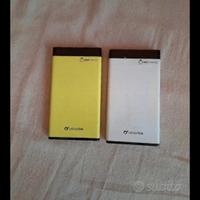 Due caricabatterie Cellularline 6.000 mAh 
(caduno