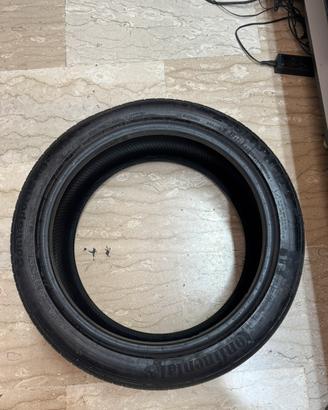 Gomme continental 245/40 r18
