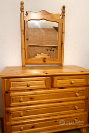 Cassettiera pino massello rustico specchio gratis