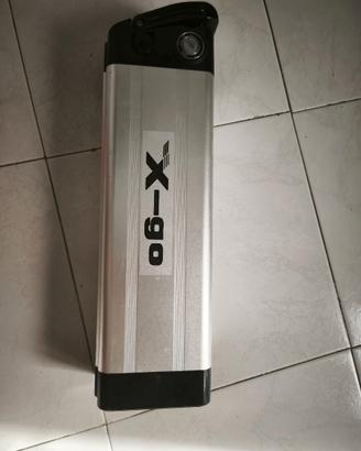 Batteria Ebike 36V 10AH + Caricatore