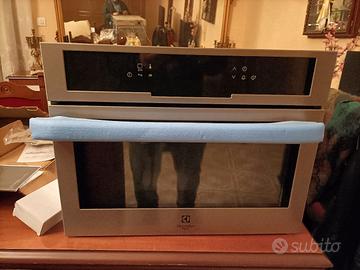 forno a microonde e grill Electrolux