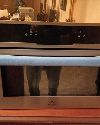 forno a microonde e grill Electrolux