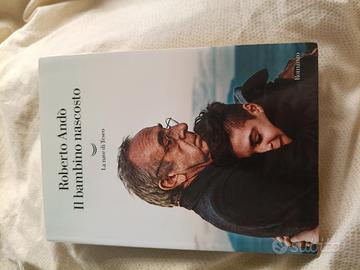 libro NUOVO " il bambino nascosto "