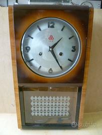 Orologio a  pendolo meccanico Shangahi 555 vintage