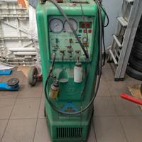 macchina ricarica aria condizionata