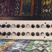 Equalizzatore TL AUDIO Serie Ivory 5013