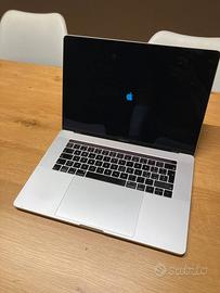 MacBook Pro 15” 2018 Intel 