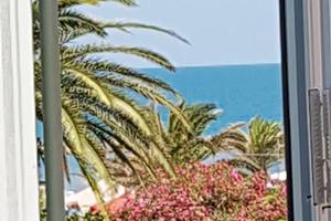 Prima fila mare / monolocale