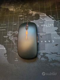Mouse wireless silenzioso nero RGB