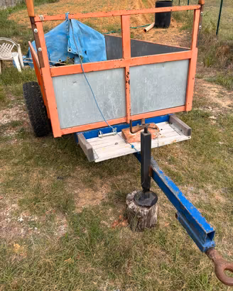 Carrello per trattore