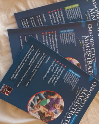 Rivista Obiettivo magistrato 3 numeri vari
