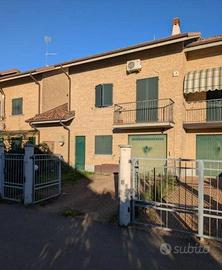 Immobile in asta di 122 m² con 2 locali e box auto