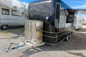 FOOD TRUCK NUOVO – MAI UTILIZZATO – ATTREZZATO 