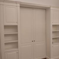 2 librerie colonna con 2 porte scorrevoli frassino