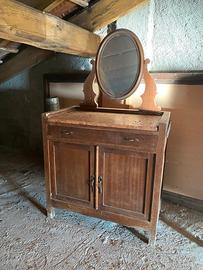 Mobile bagno con specchiera e piano in marmo