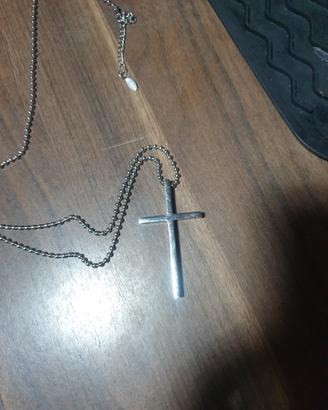 collana in acciaio con ciondolo croce
