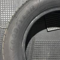 GOMME GOODYEAR 215/60/R17 ESTIVE
