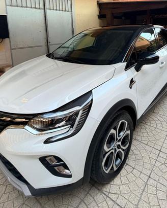 Renault Captur FullHybrid 145CV Intens in garanzia