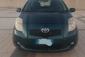 Toyota Yaris diesel 1.4 vettura per neo patentati 