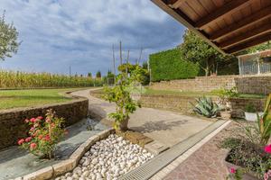 PORZIONE DI BIFAMILIARE A SANDRIGO