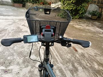 Bicicleta "B'TWIN"da Dechatlon elettrica 