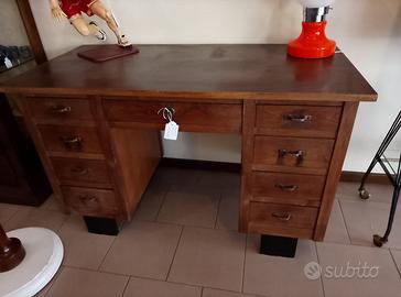 Scrivania anni 60