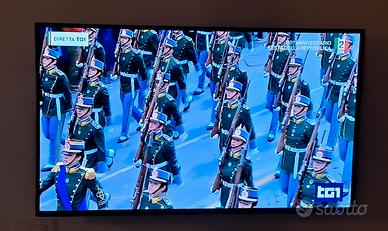 TV LED 43 pollici