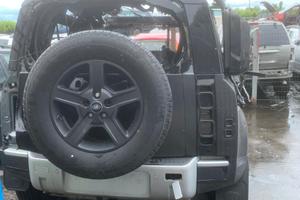 Ricambi LAND ROVER DEFENDER 90 2024 L663 DT306 HYB