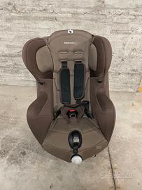Seggiolono Auto Iseos Neos di Bebè Confort