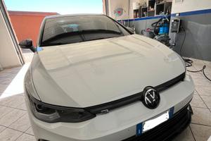 Volkswagen Golf R 2.0 TSi Black Edition K8, 400 CV
