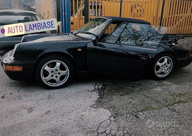 Porsche carrera 4